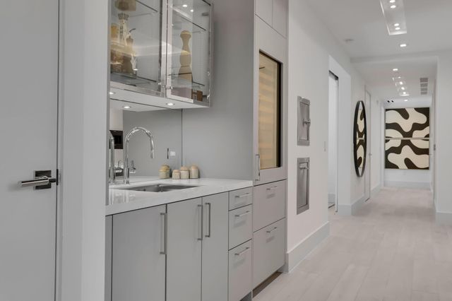 1901 S Ocean Boulevard 9, Delray Beach, FL 33483