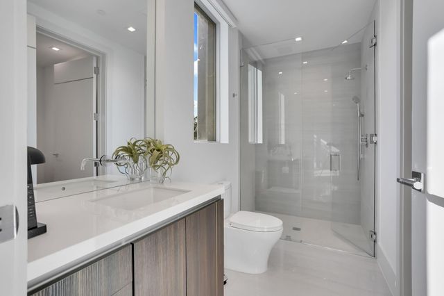 1901 S Ocean Boulevard 9, Delray Beach, FL 33483