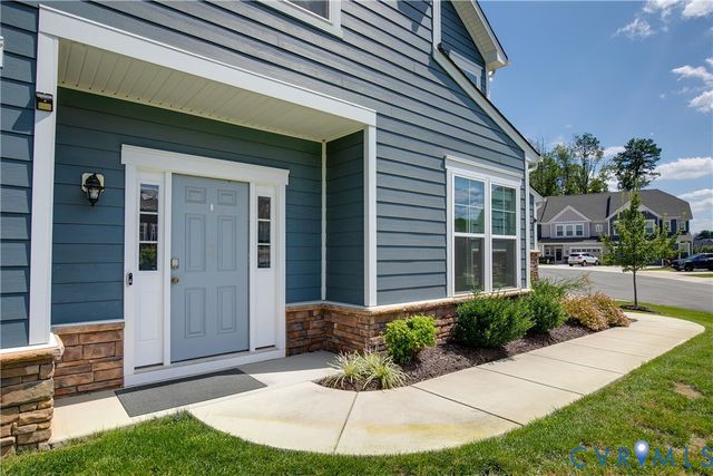 9262 Marl Ridge Ln, Hanover, VA 23116