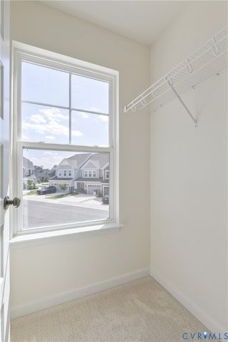 9262 Marl Ridge Ln, Hanover, VA 23116