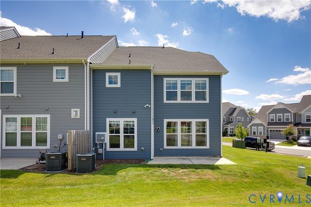 9262 Marl Ridge Ln, Hanover, VA 23116