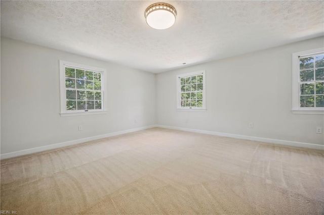 67 Huber RD, Newport News, VA 23601