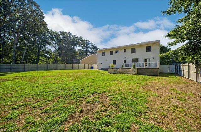 67 Huber RD, Newport News, VA 23601