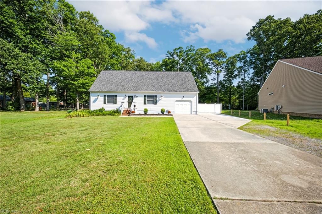 67 Huber RD, Newport News, VA 23601
