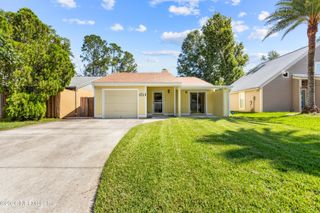 8234 DAISY Lane N, Jacksonville, FL 32244