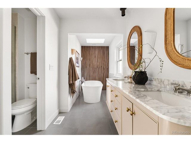 7290 S Cook Cir, Centennial, CO 80122