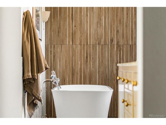 7290 S Cook Cir, Centennial, CO 80122