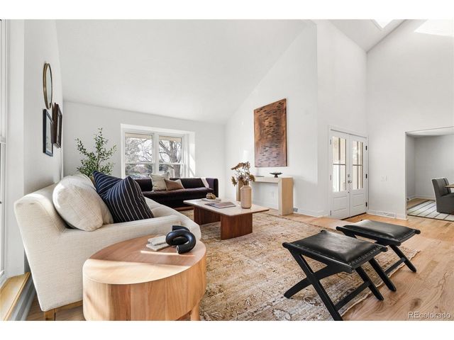 7290 S Cook Cir, Centennial, CO 80122