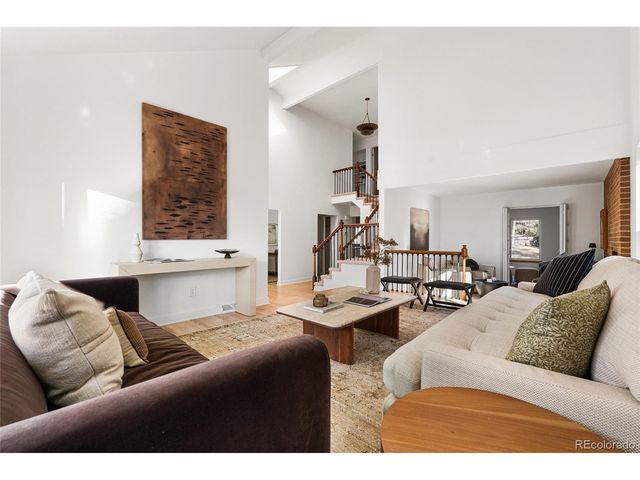 7290 S Cook Cir, Centennial, CO 80122