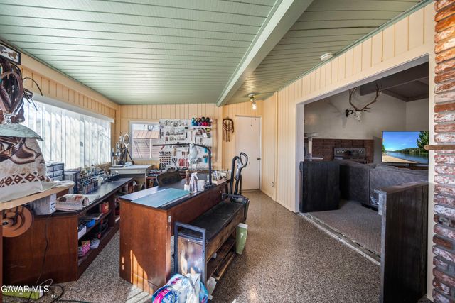 10872 Peach Avenue, Hesperia, CA 92345