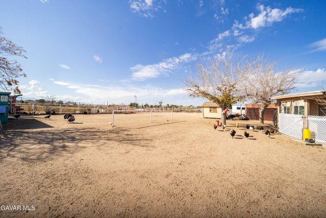 10872 Peach Avenue, Hesperia, CA 92345