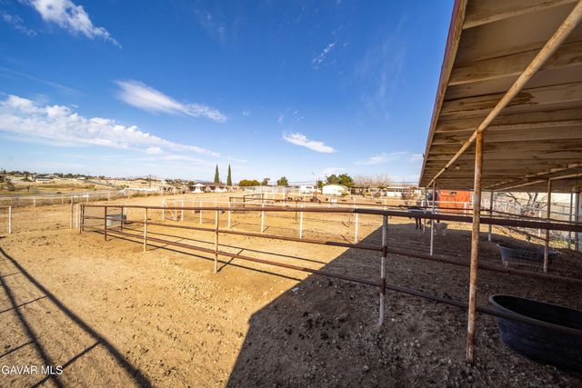 10872 Peach Avenue, Hesperia, CA 92345