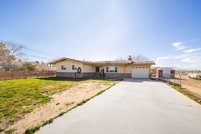 10872 Peach Avenue, Hesperia, CA 92345