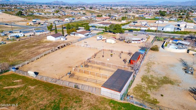 10872 Peach Avenue, Hesperia, CA 92345