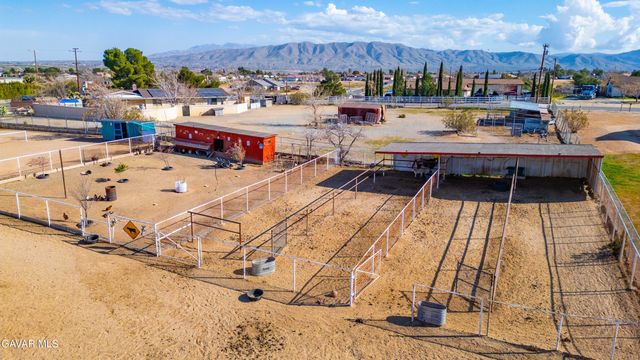 10872 Peach Avenue, Hesperia, CA 92345