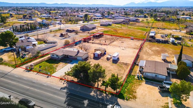 10872 Peach Avenue, Hesperia, CA 92345
