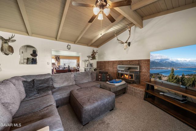 10872 Peach Avenue, Hesperia, CA 92345