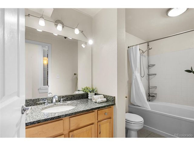 444 17th St 808, Denver, CO 80202