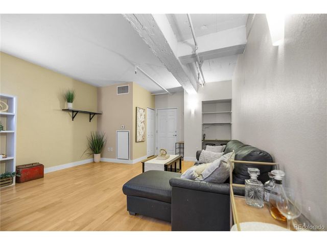 444 17th St 808, Denver, CO 80202