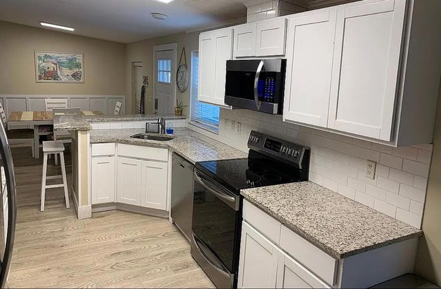 2555 Pga Boulevard 205, Palm Beach Gardens, FL 33410