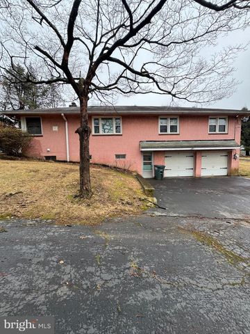 1429 COUNTY LINE RD, Huntingdon Valley, PA 19006