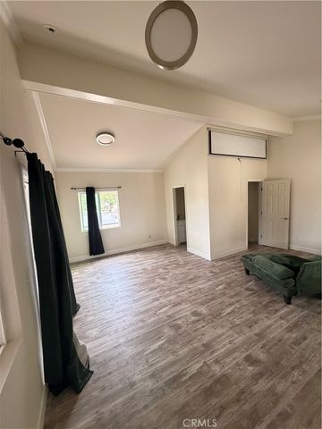 1016 N Vernon Avenue, Azusa, CA 91702