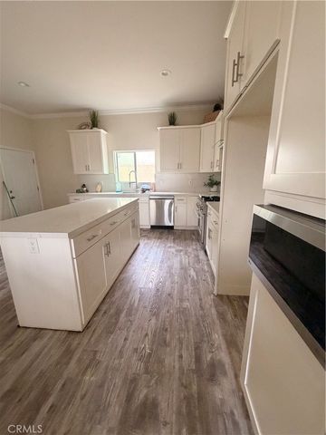 1016 N Vernon Avenue, Azusa, CA 91702