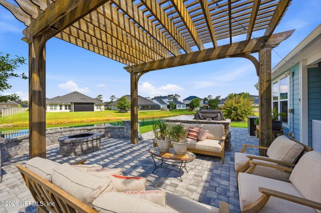 128 WINDWALKER Drive, St. Johns, FL 32092