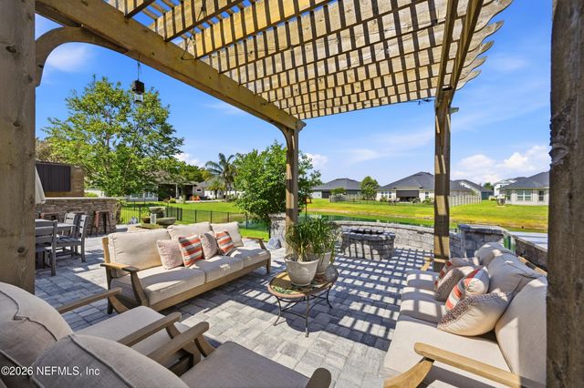128 WINDWALKER Drive, St. Johns, FL 32092
