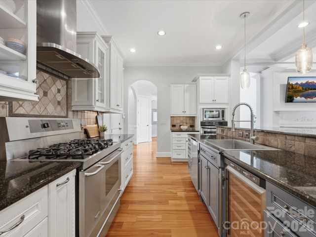 2073 Sugar Pond Court, Fort Mill, SC 29715