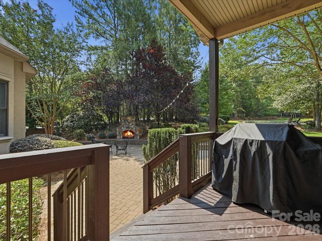 2073 Sugar Pond Court, Fort Mill, SC 29715