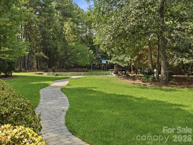 2073 Sugar Pond Court, Fort Mill, SC 29715