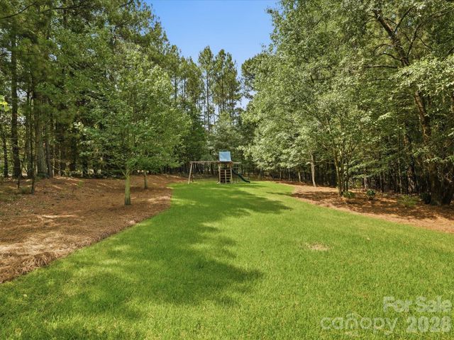 2073 Sugar Pond Court, Fort Mill, SC 29715