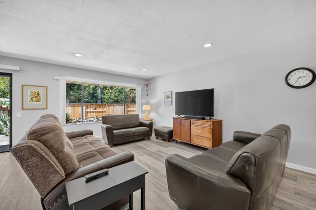 7917 Wildridge, Fair Oaks, CA 95628