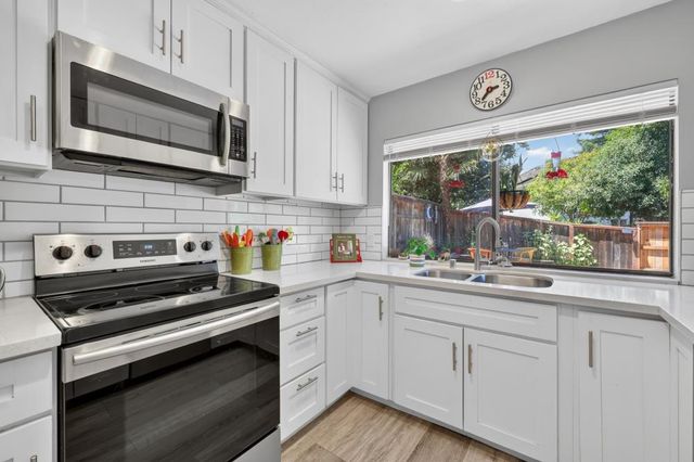 7917 Wildridge, Fair Oaks, CA 95628