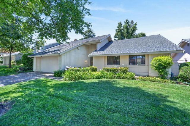 7917 Wildridge, Fair Oaks, CA 95628