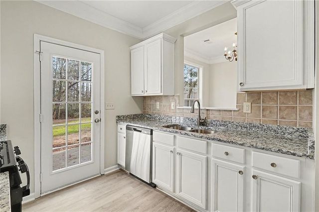 919 Abbey Park Way, Lawrenceville, GA 30044