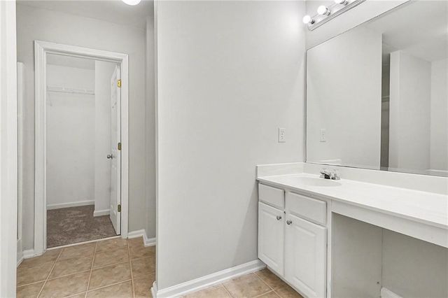 919 Abbey Park Way, Lawrenceville, GA 30044