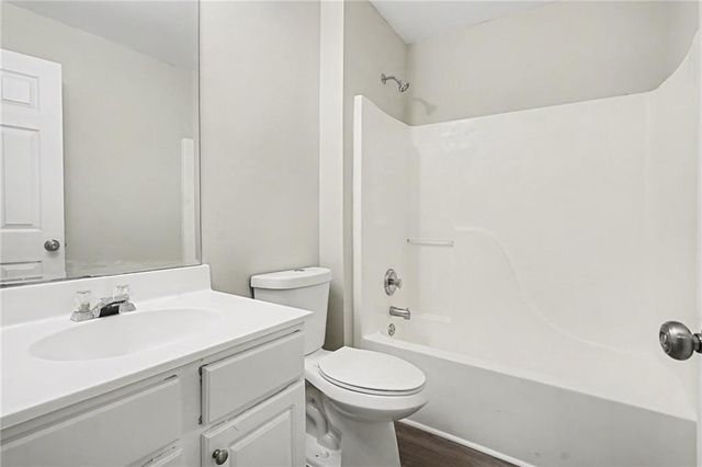 919 Abbey Park Way, Lawrenceville, GA 30044