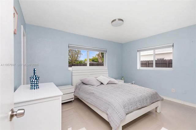 2670 SW 119th Ct, Miami, FL 33175