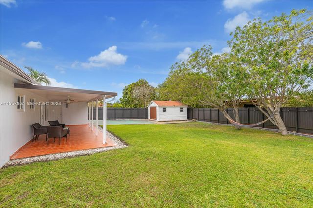 2670 SW 119th Ct, Miami, FL 33175