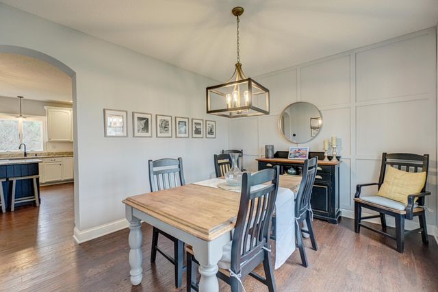 5264 Linden Trail N, Lake Elmo, MN 55042