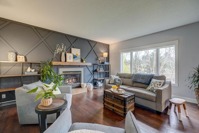 5264 Linden Trail N, Lake Elmo, MN 55042