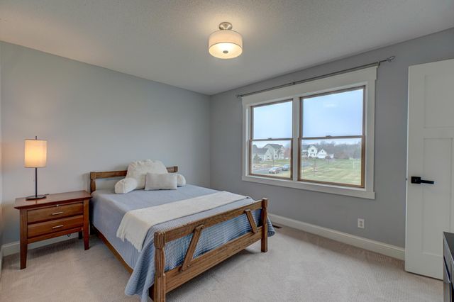 5264 Linden Trail N, Lake Elmo, MN 55042