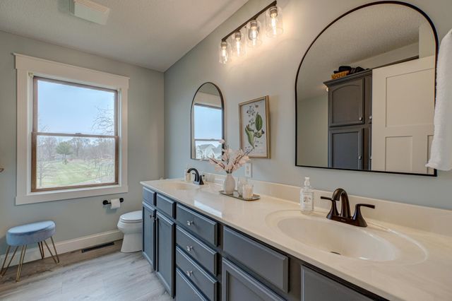 5264 Linden Trail N, Lake Elmo, MN 55042