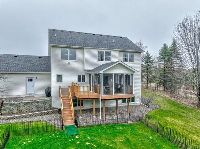 5264 Linden Trail N, Lake Elmo, MN 55042