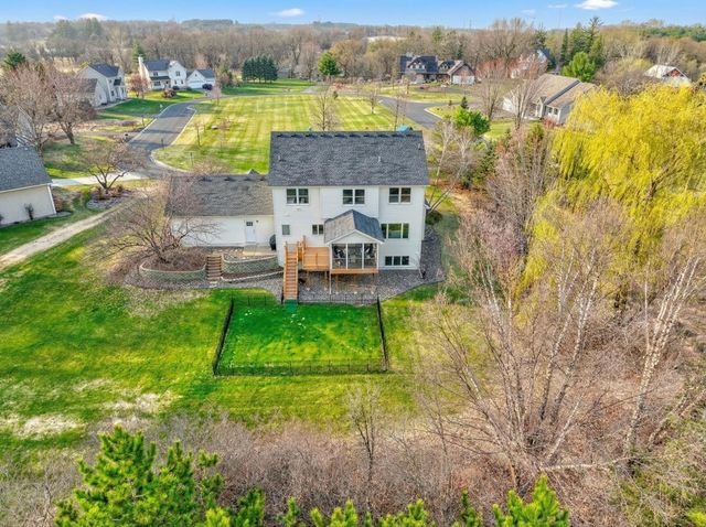 5264 Linden Trail N, Lake Elmo, MN 55042