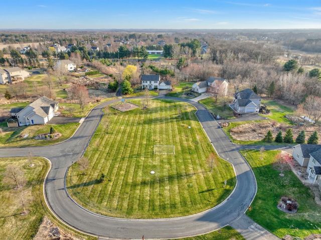 5264 Linden Trail N, Lake Elmo, MN 55042