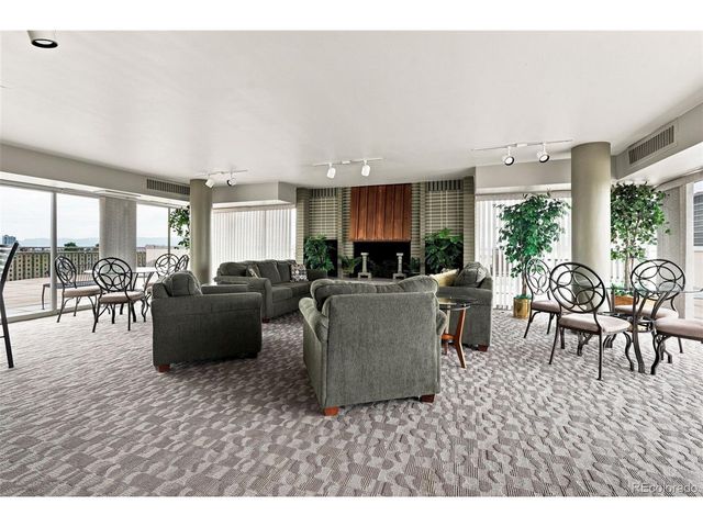 1223 Race St 303, Denver, CO 80206