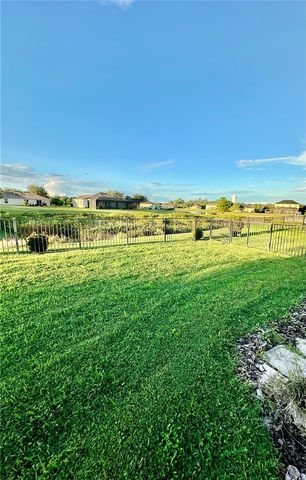 7318 61ST STREET E, Palmetto, FL 34221